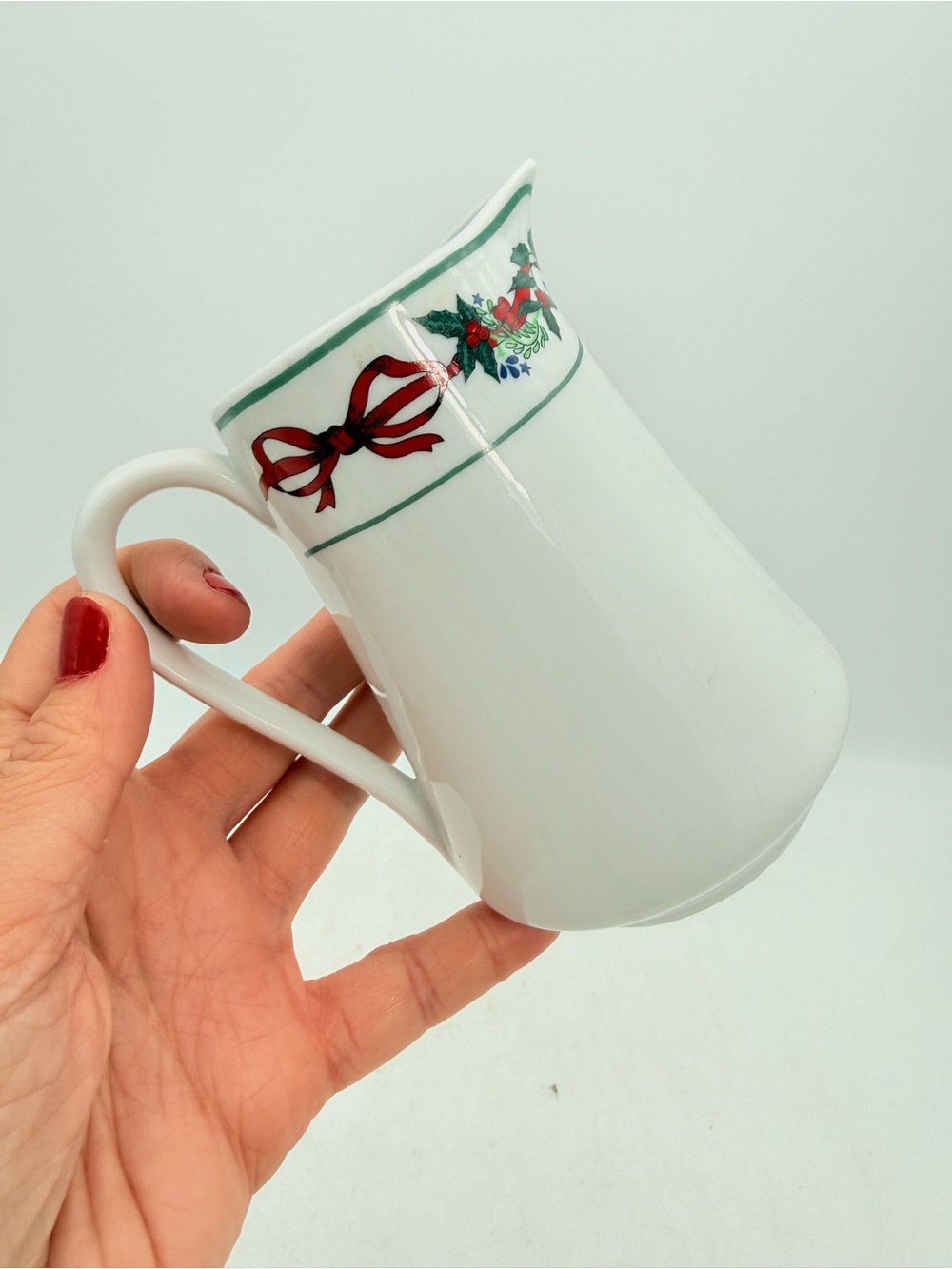 Holiday Bow White porcelain Milk Cream small Pitcher - Royal Heritage collection
